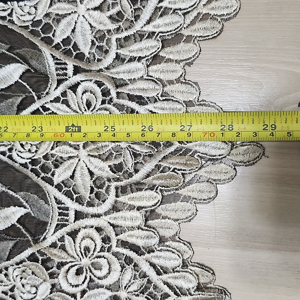 Sheer top - Picture 5 of 16